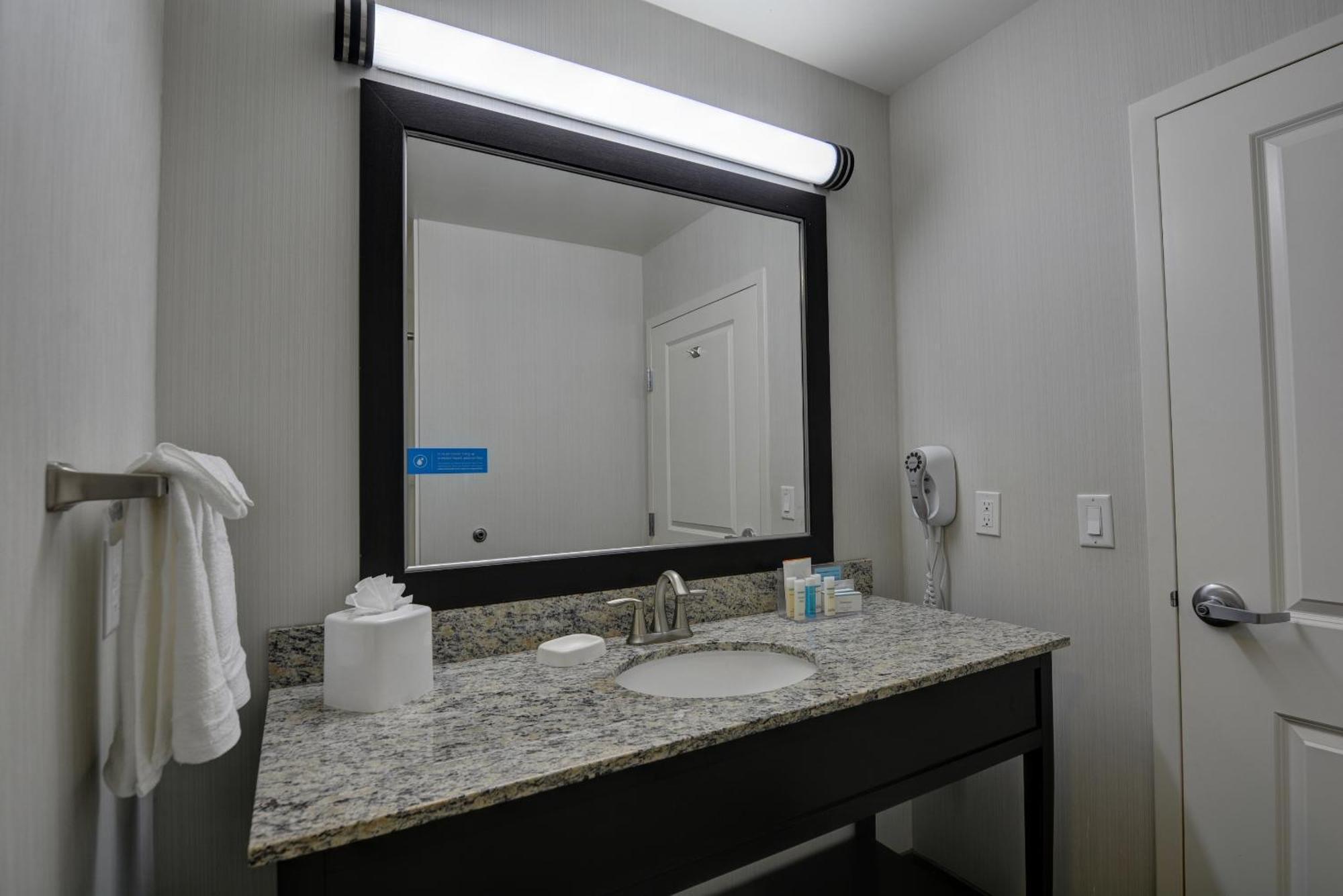 אורורה Hampton Inn & Suites Denver Airport / Gateway Park מראה חיצוני תמונה
